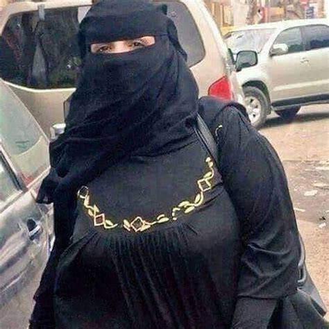 African Girlfriend working in <strong>saudi</strong> arabia posing nude for Boyfriend. . Saudi arab xnxx